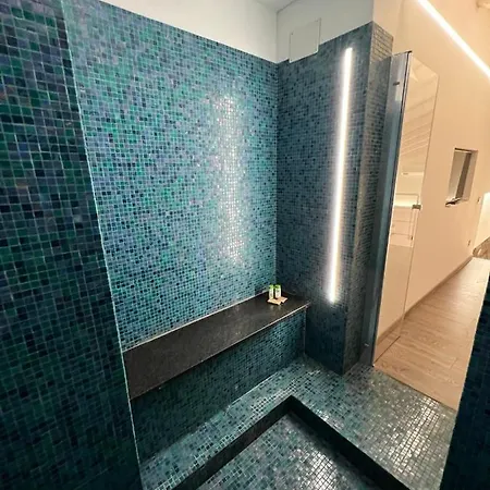 Lejlighed Blue Diamond Como